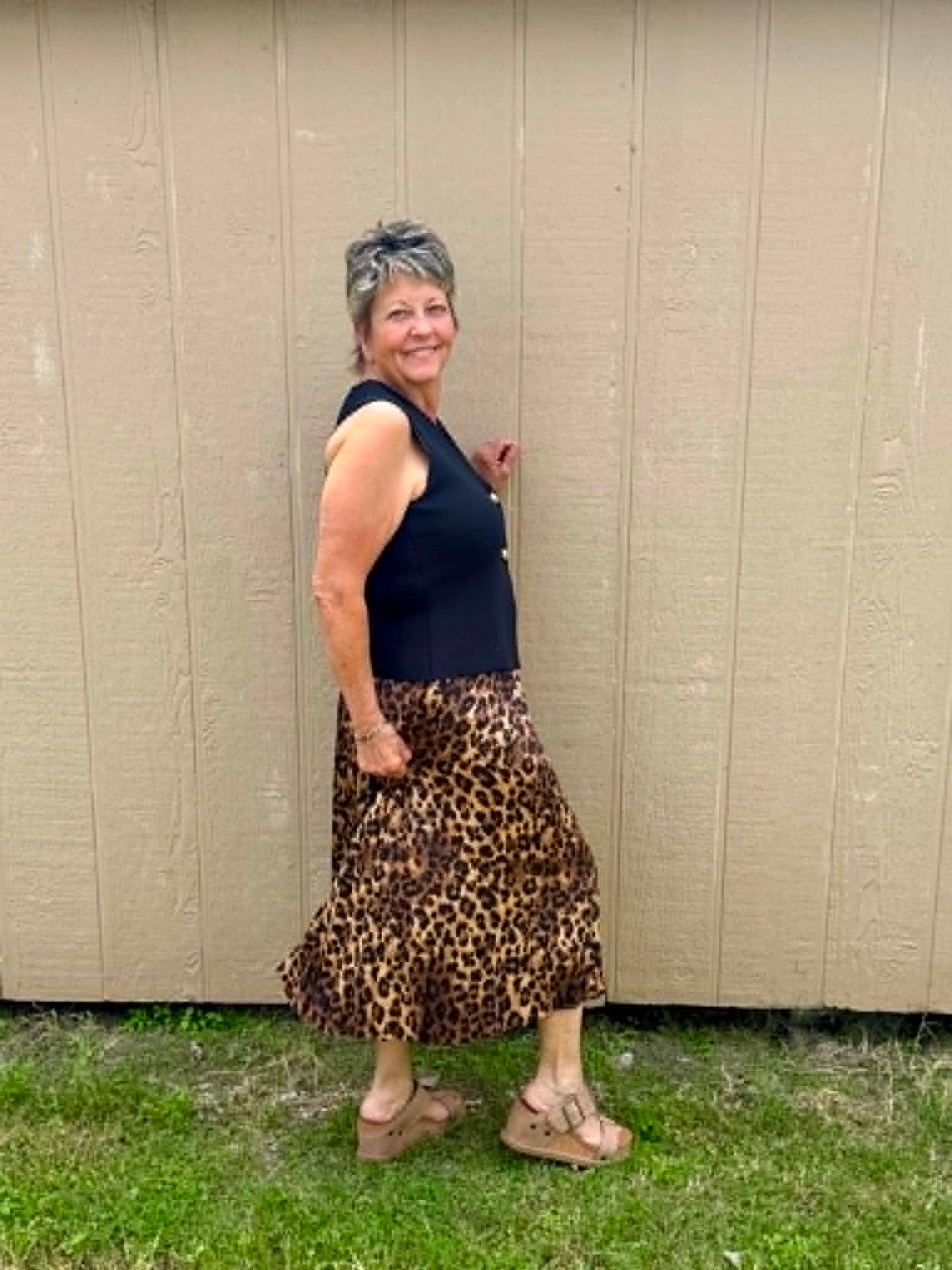 in mod Midi Cheetah Skirt