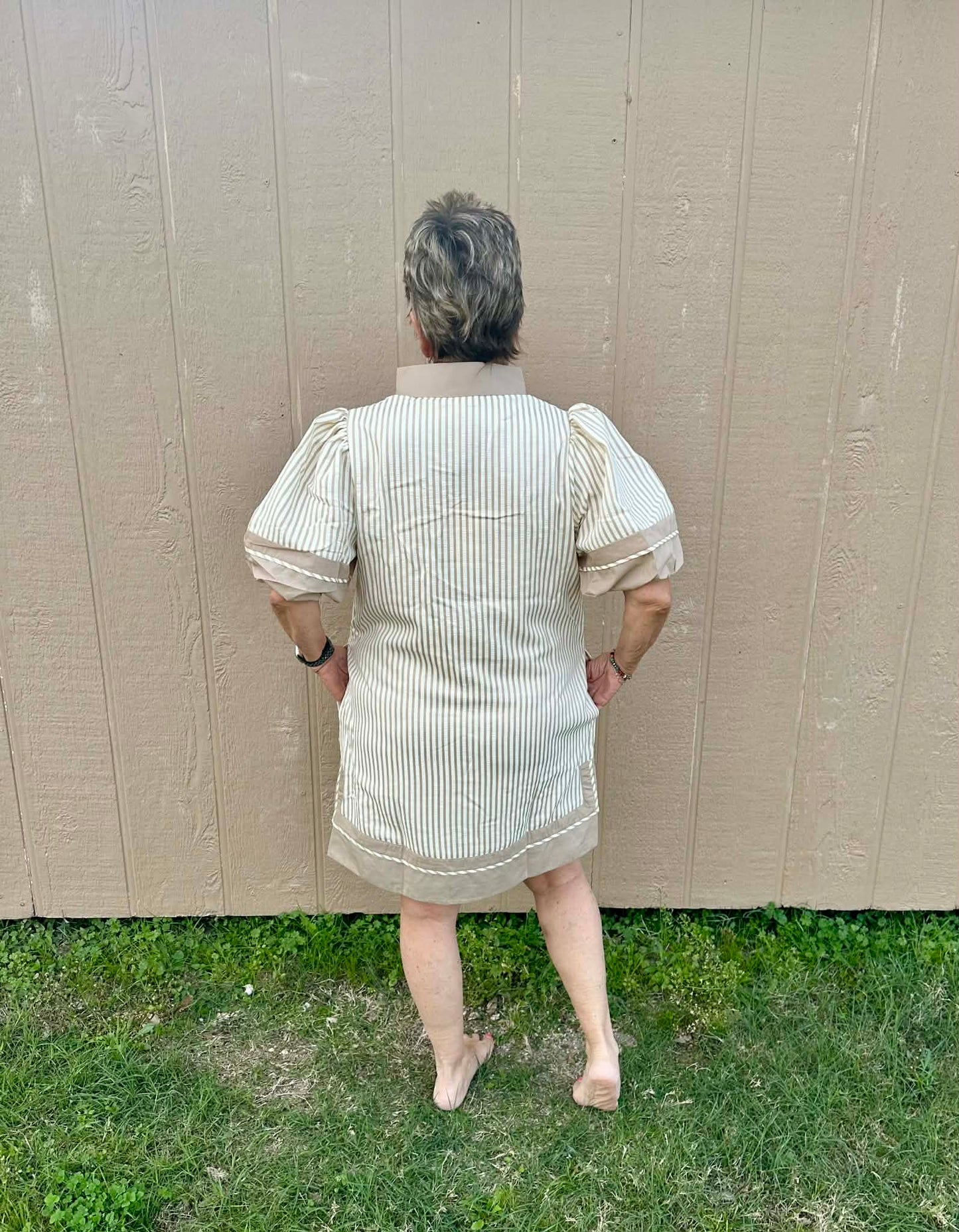 entro oatmeal strip dress