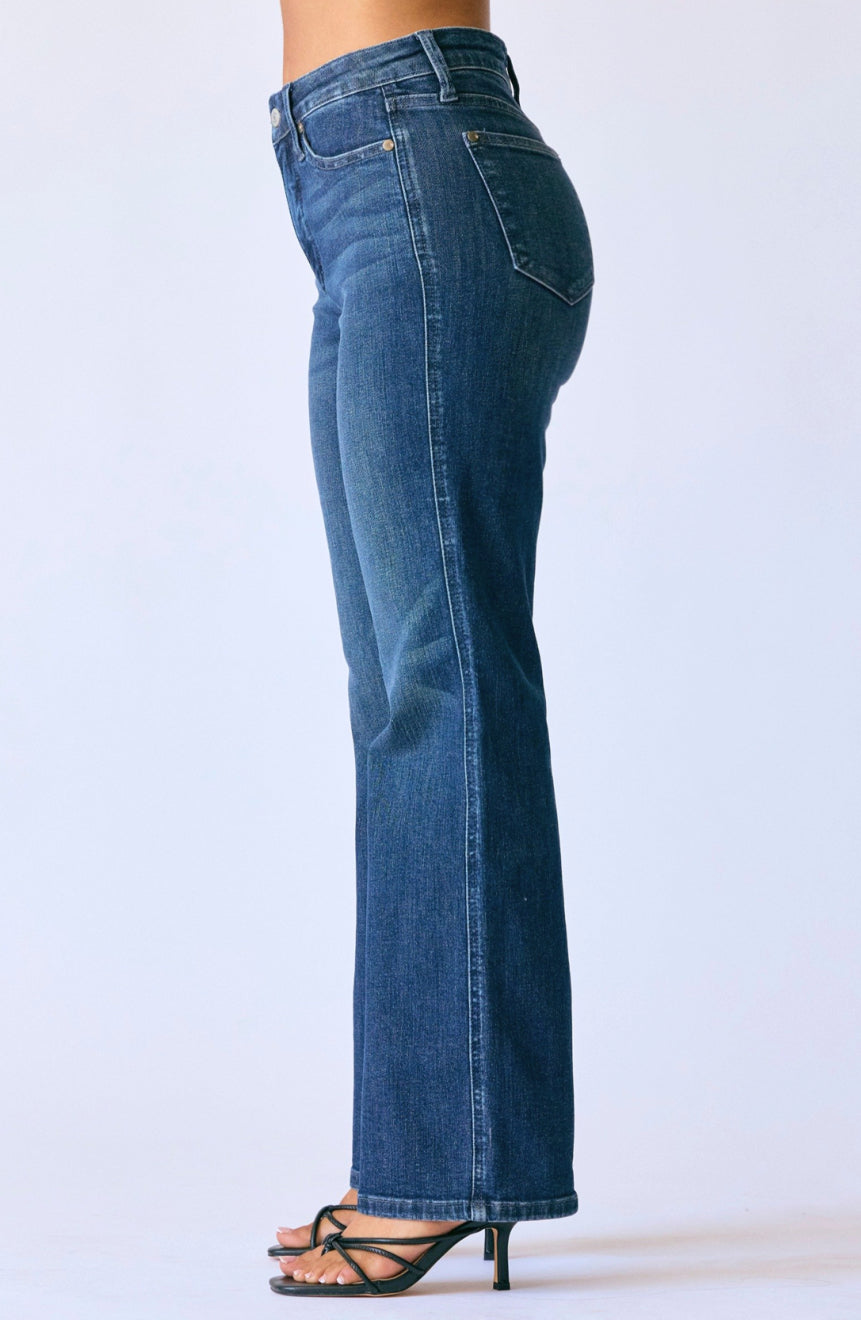 Judy Blue Petite Straight Leg Jeans