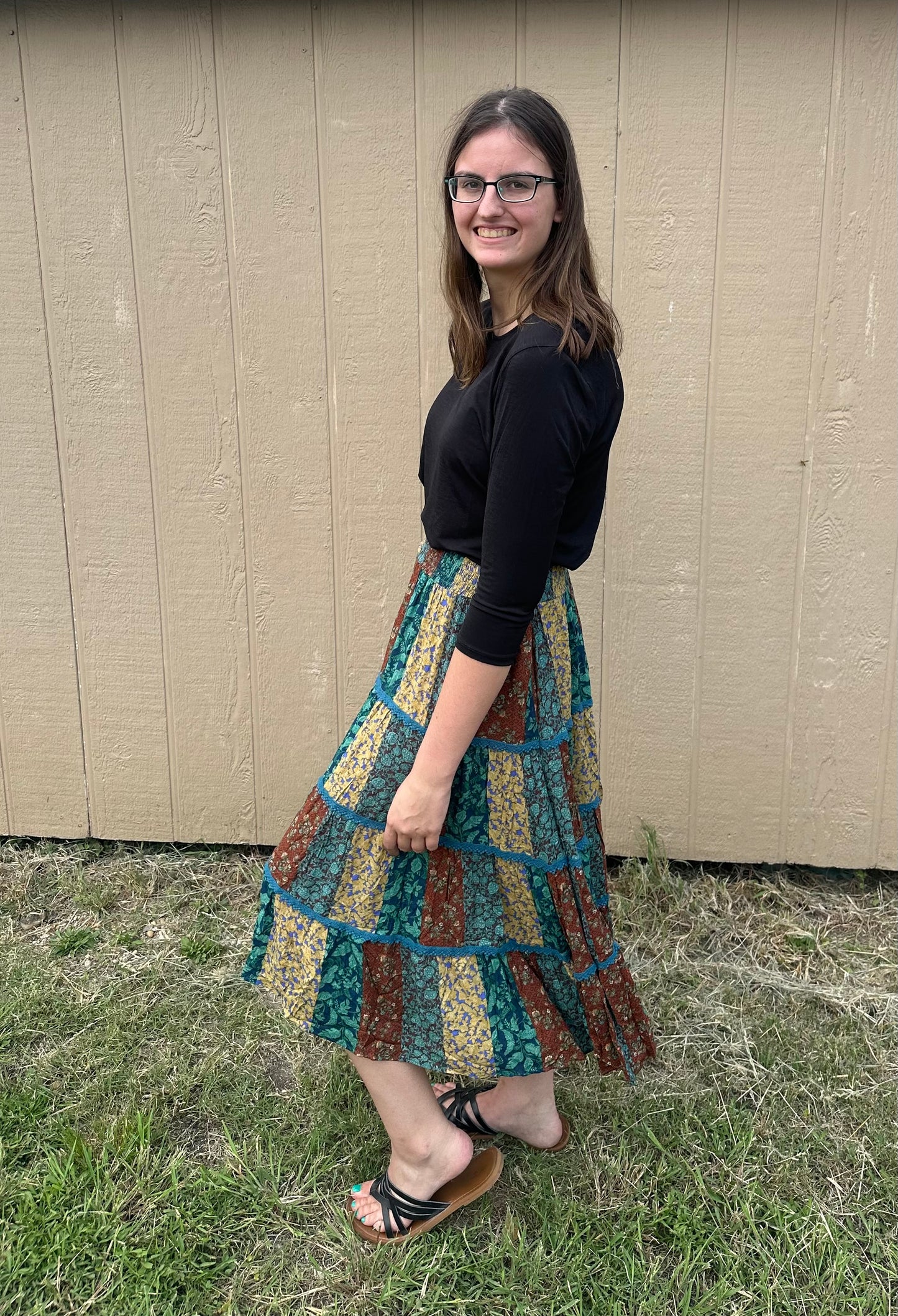 Dear scarlett round neck