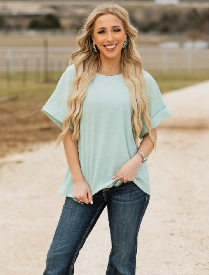 ANDREE by Unit Textured Top Plus Size