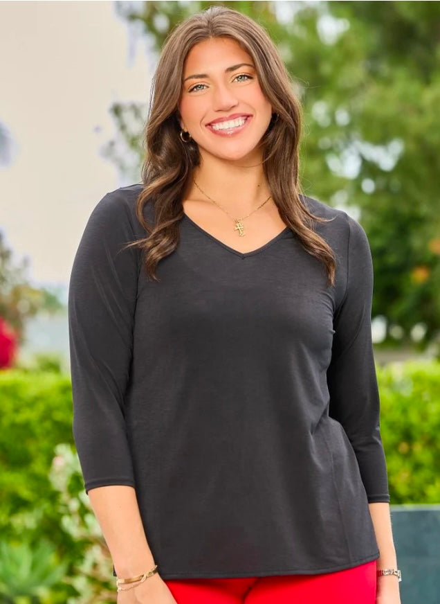 Dear Scarlett Classic v-neck top