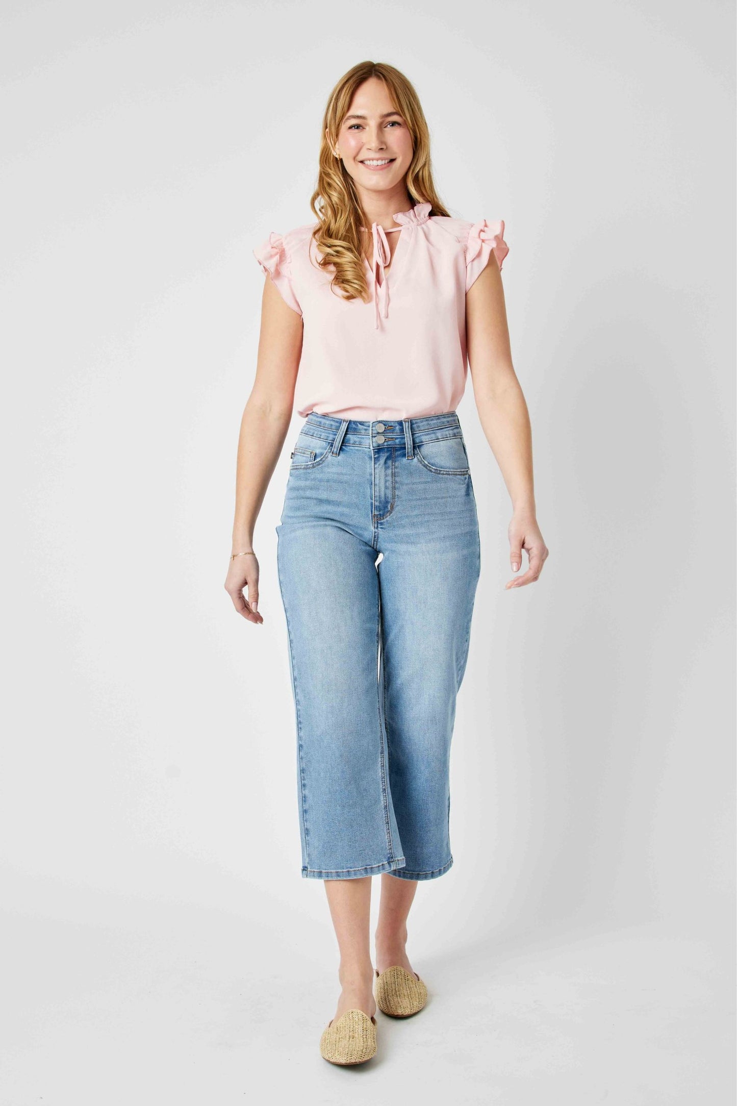 **Judy Blue Wide Crop Plus Size