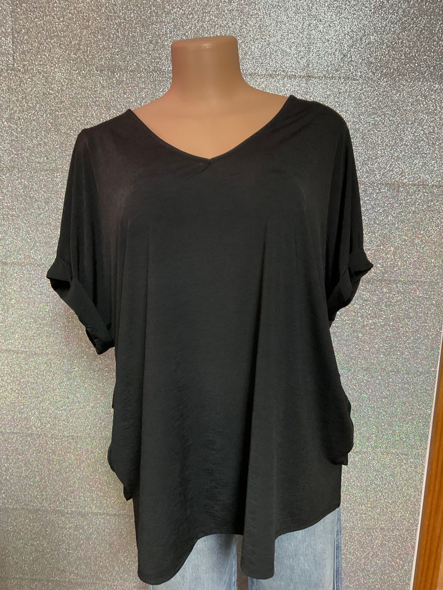 Dear Scarlett V-neck Plus top