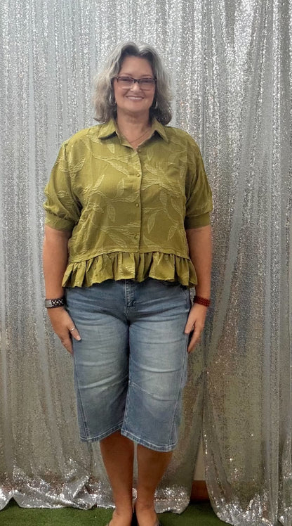 Heimish olive traveling vine top