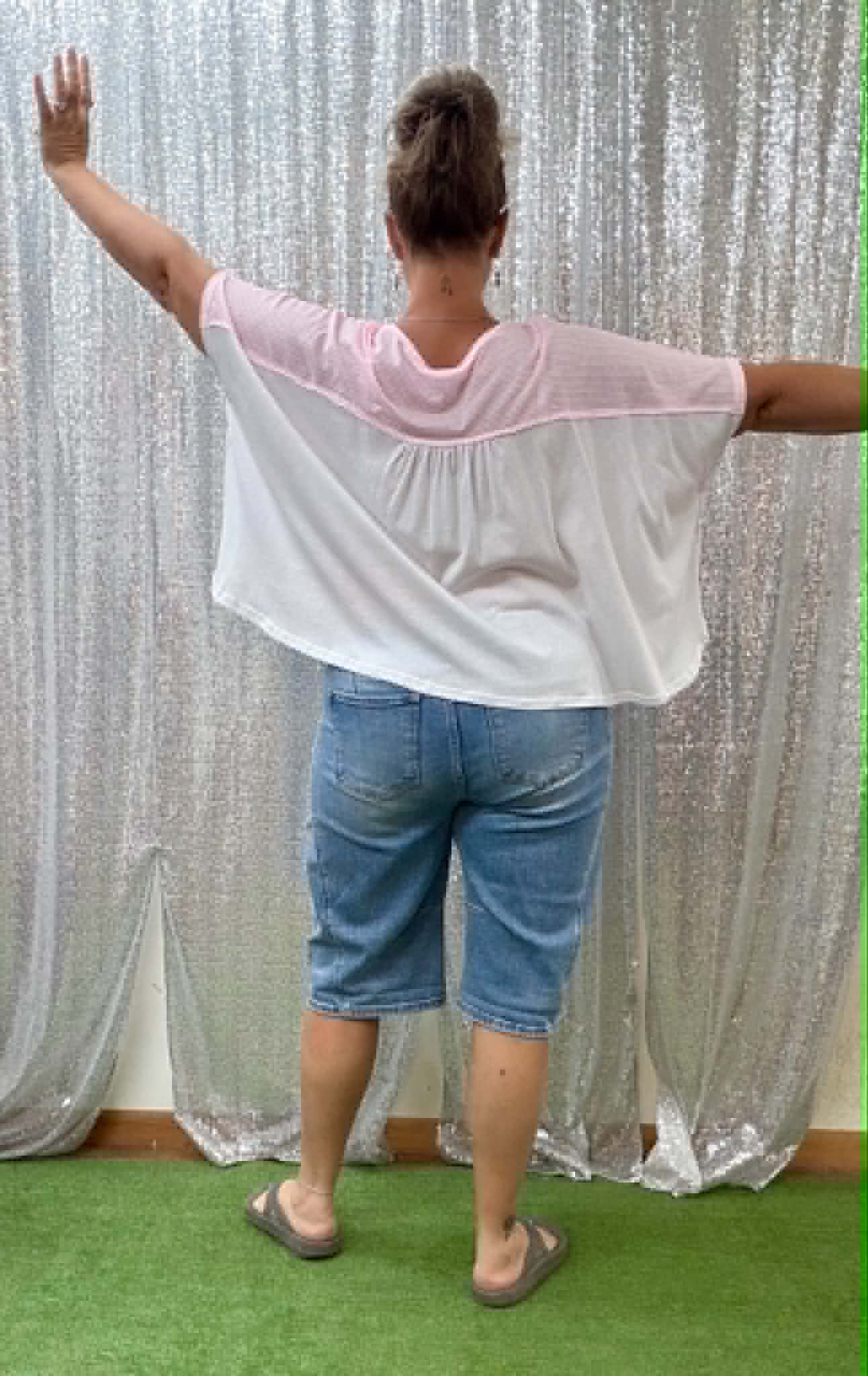 Sage + Fig Pink Floral Top
