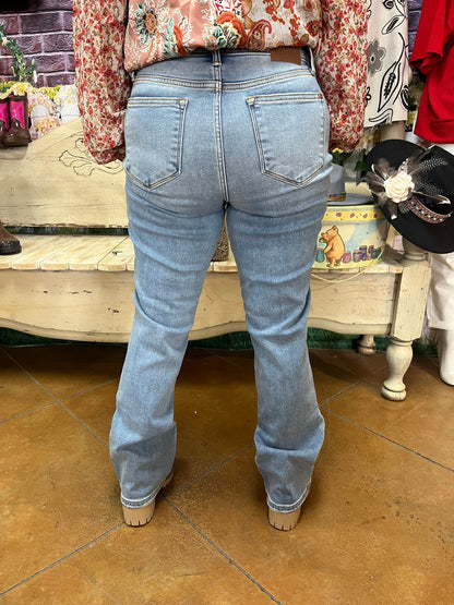 **Judy Blue Thermal Straight Jeans