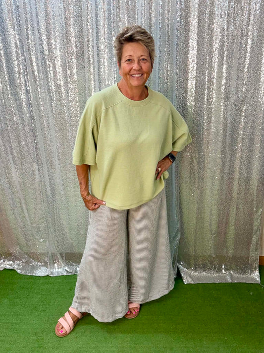Tres Bien cloudy knit green top