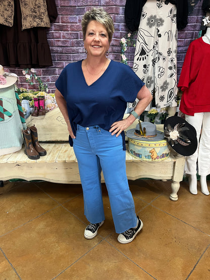 **Judy Blue Wide Leg Crops