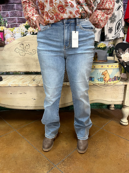 **Judy Blue Thermal Straight Jeans