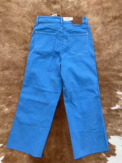**Judy Blue Wide Leg Crops