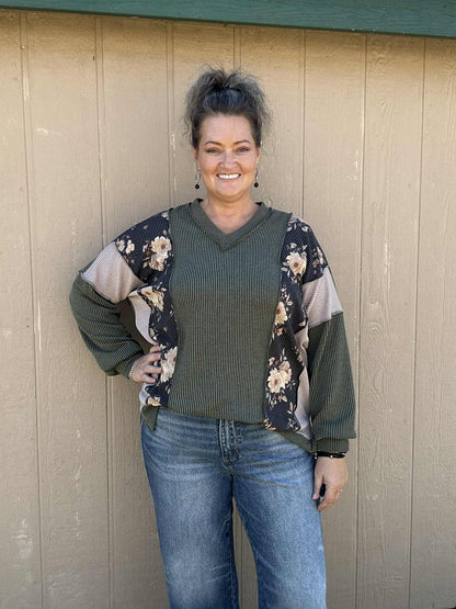 Ribbed Floral Long Sleeve Top Plus Size