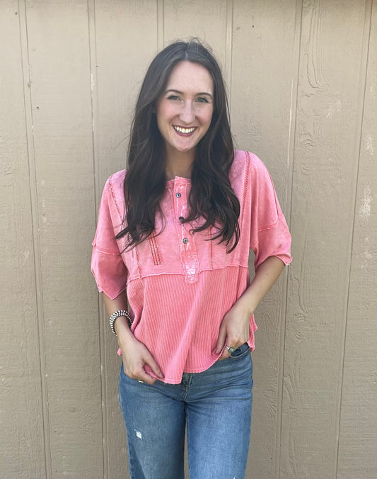 Easel Mineral Washed Top