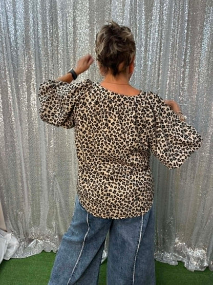 Sage & Fig Leopard print Top