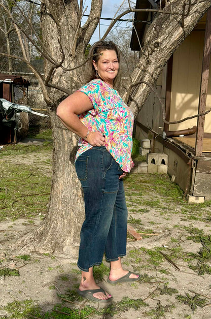 Judy Blue Wide crop Patch pocket PLUS