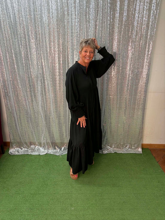 Umgee Tiered long sleeve dress