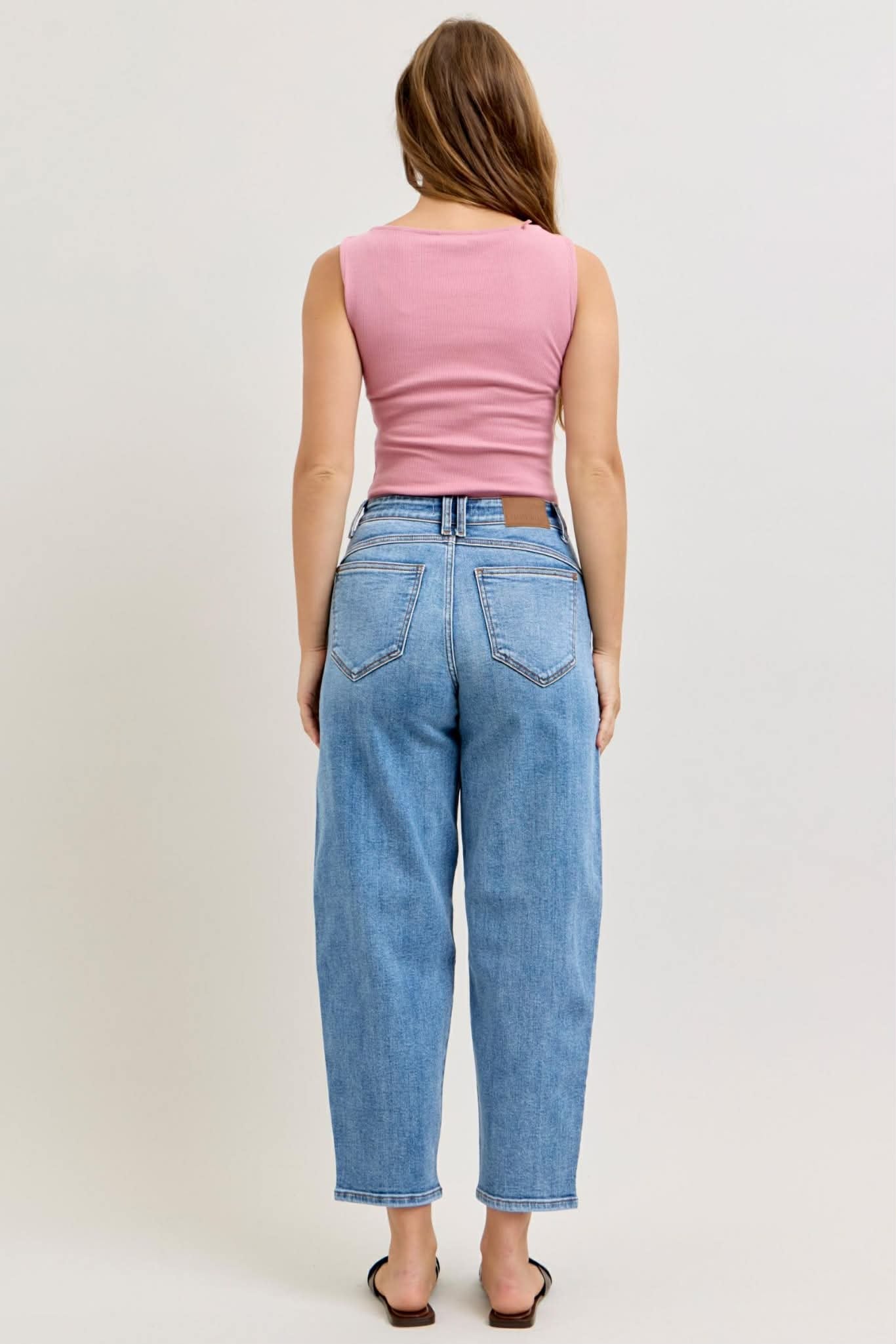 Judy Blue HW Barrel Jeans Med Blue