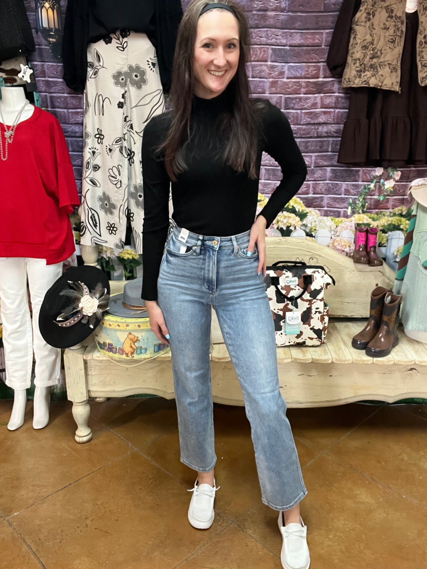 Judy Blue Straight Leg Jeans