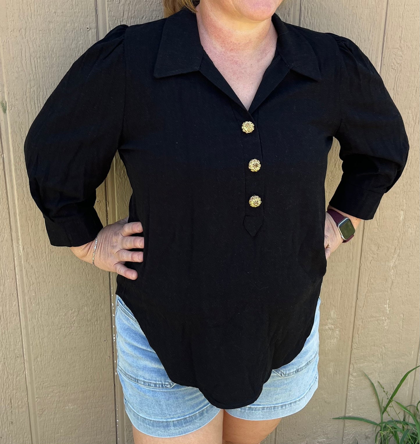 Linen Blouse with Buttons