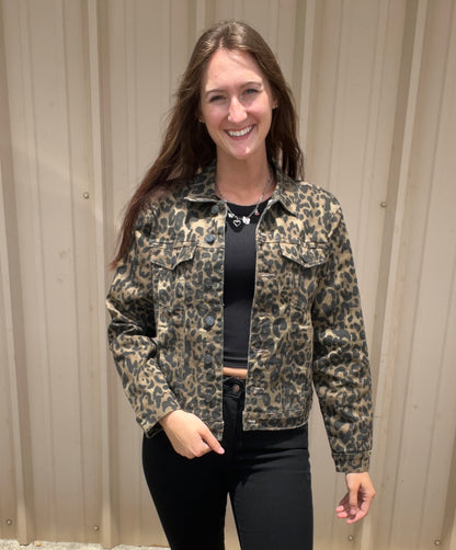 Judy Blue Boyfriend Leopard Jacket Plus size