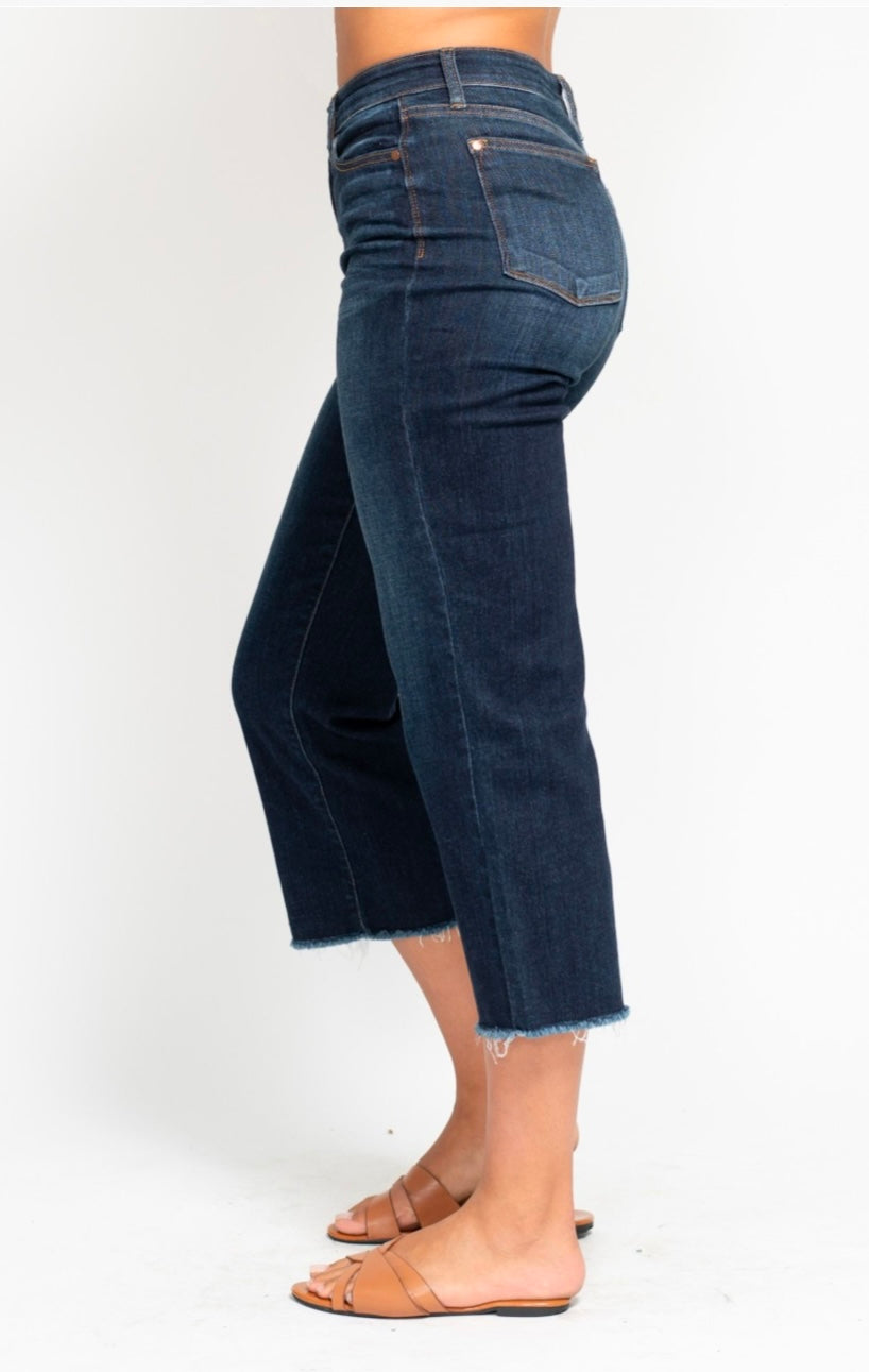 **Judy Blue Wide Leg Crop