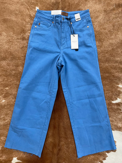 **Judy Blue Wide Leg Crops