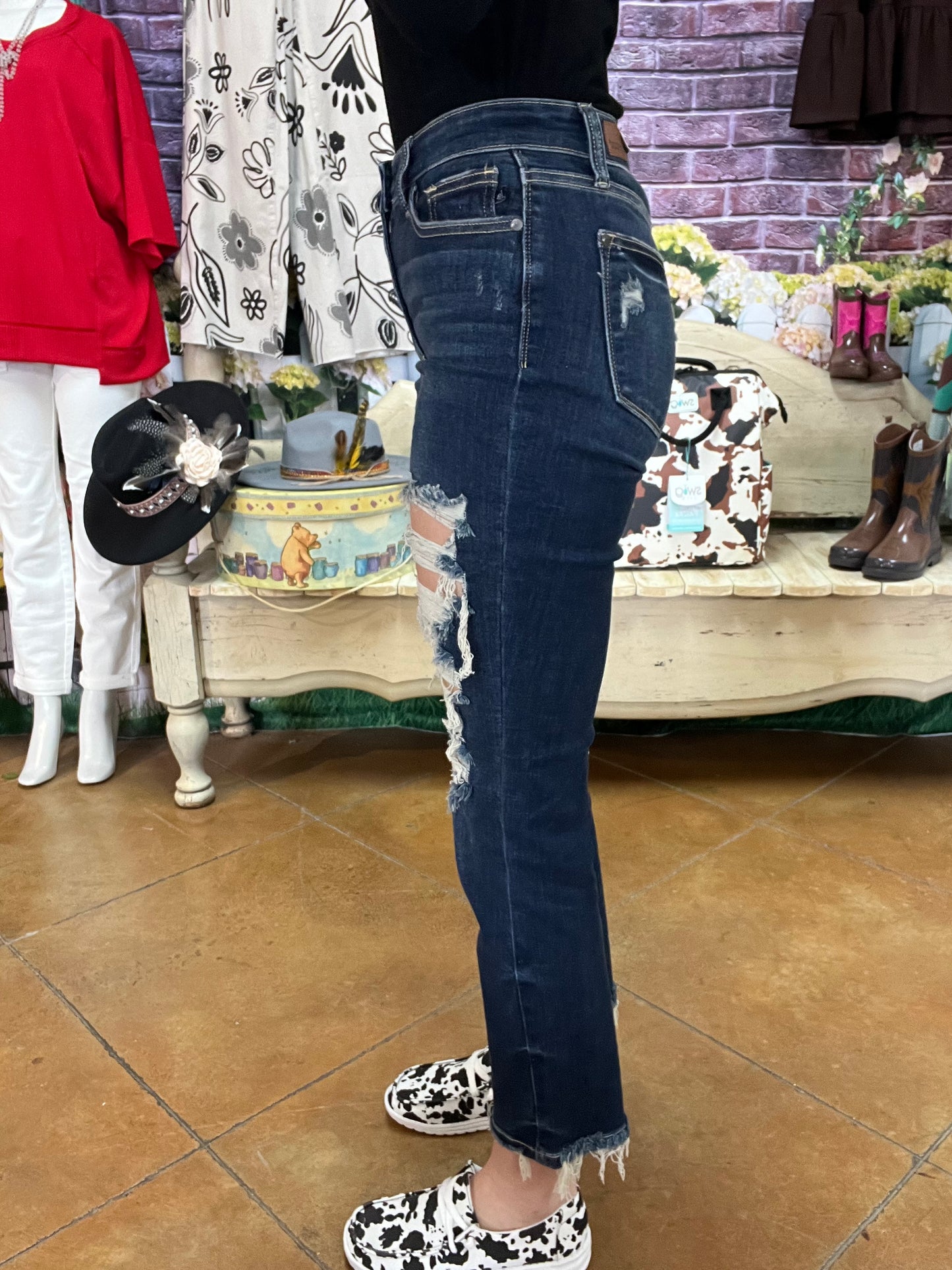 **Judy Blue Straight Leg Jeans