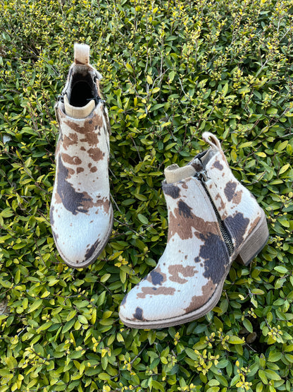 Gypsy Jazz Chisel Booties