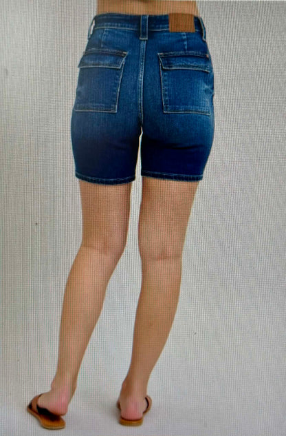 Judy Blue back flap pocket shorts