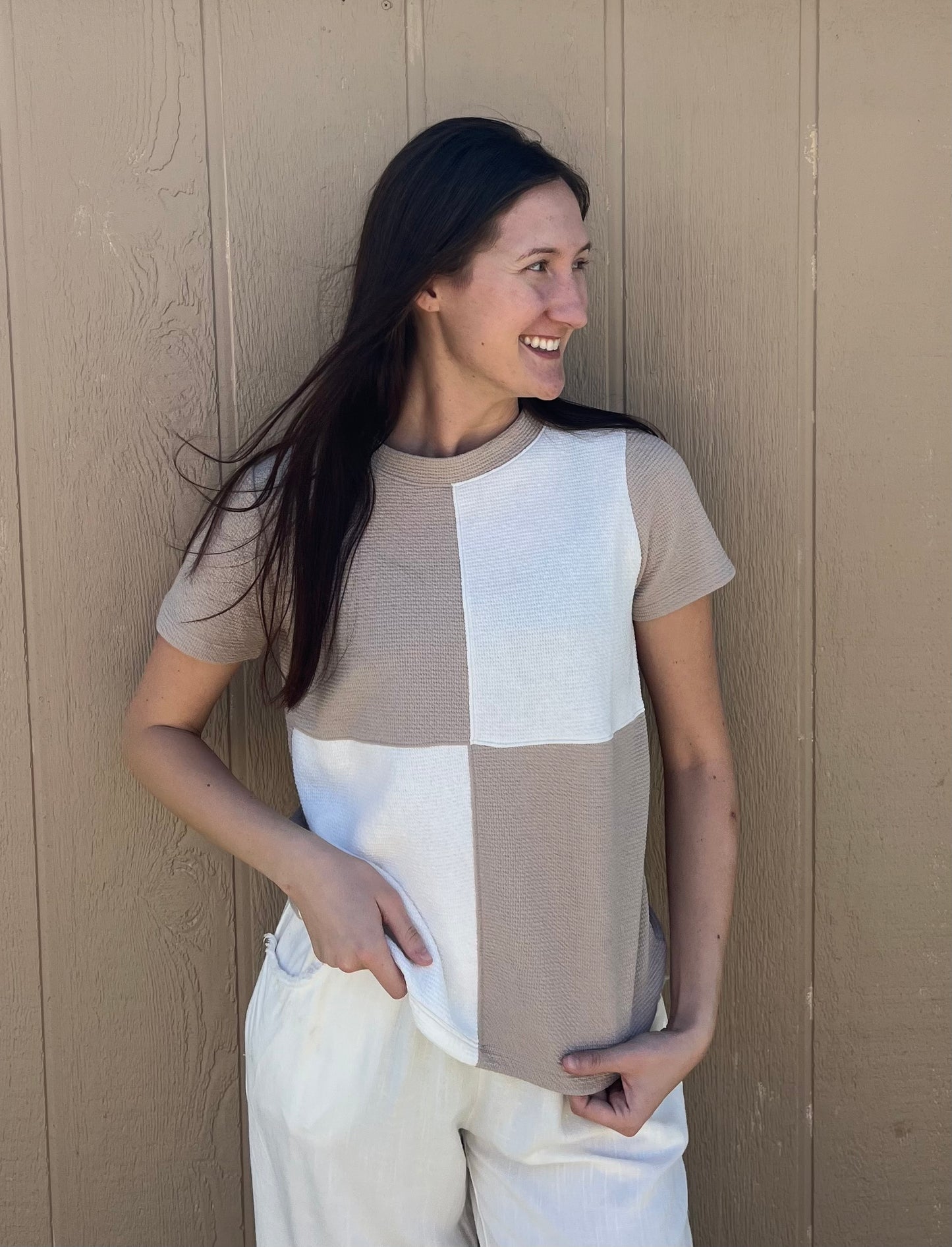 Tres Bien Checkered Knit Top