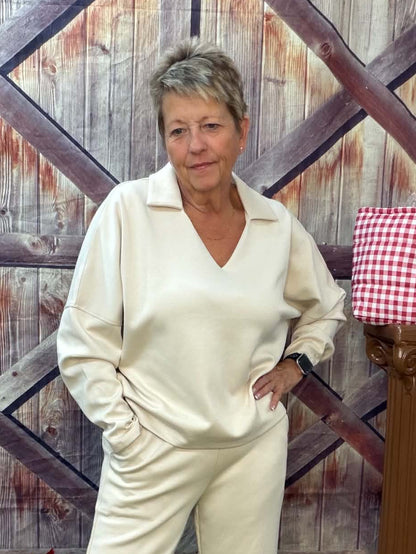 YELETE scuba collared vneck
