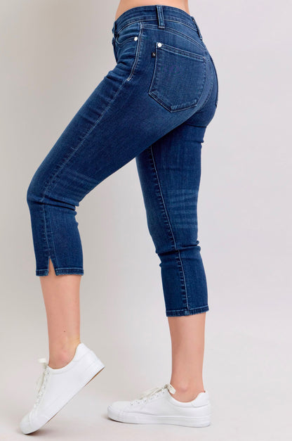 Judy Blue Skinny Fit Capris
