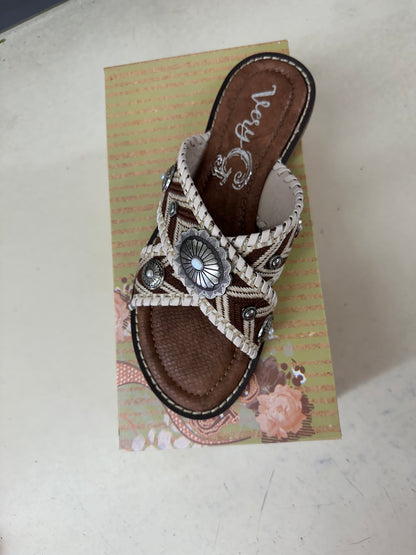 Very G Jungle Sandals