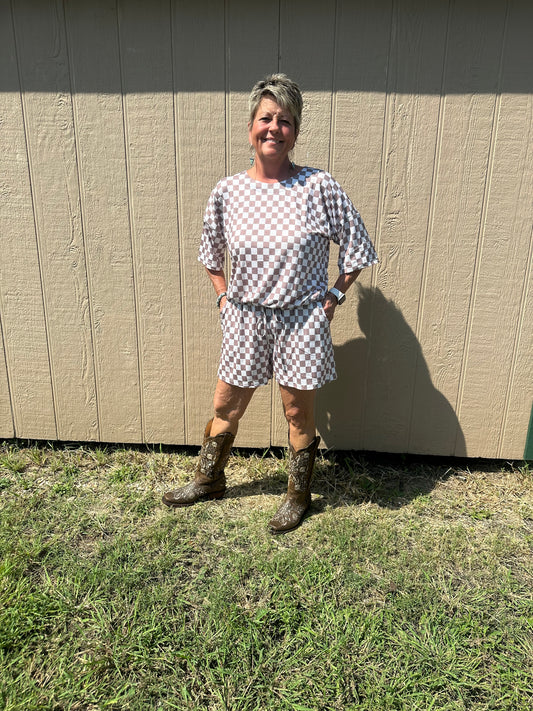 Cozy and checkered lounge set