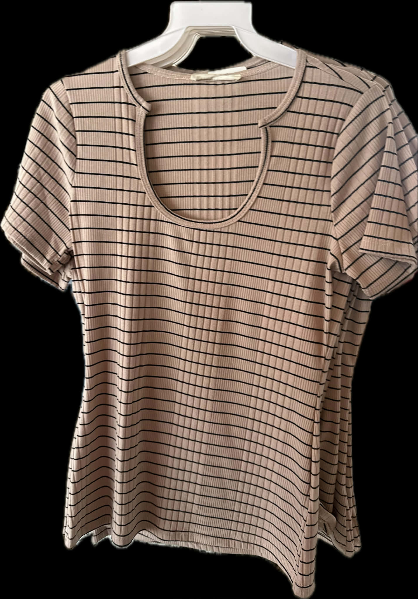 rhea & thea scooped neck top