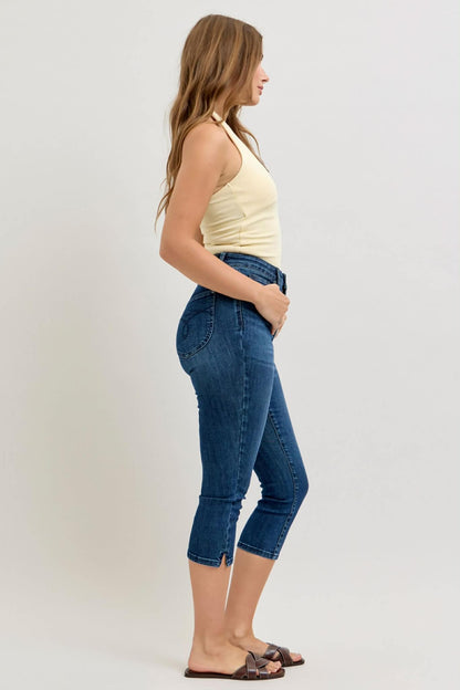 Judy Blue Capri dark wash