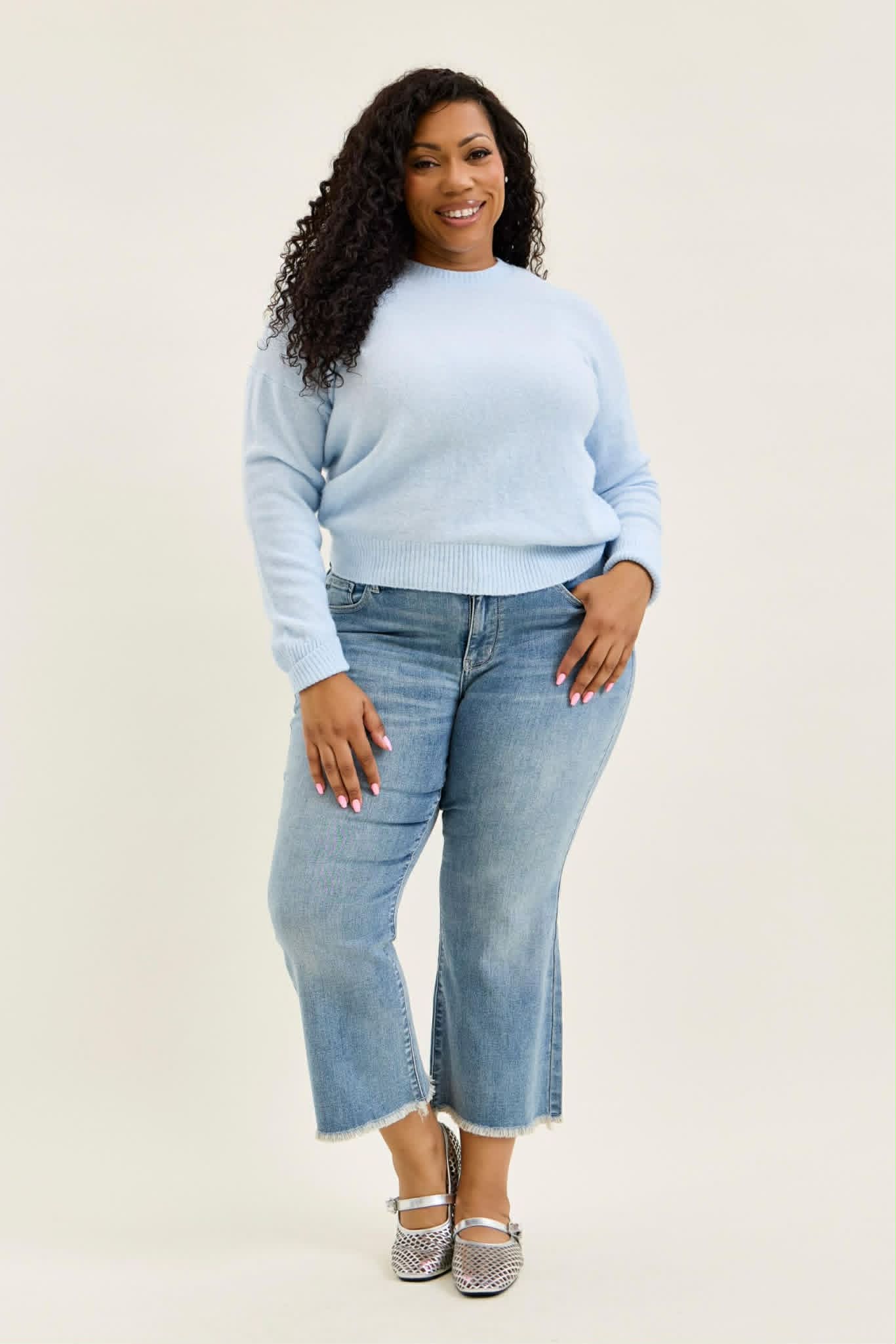 Judy Blue Mid Rise light wash kick flare PLUS
