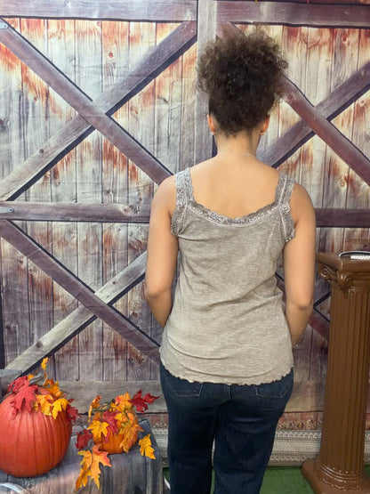 Made In Italy Lace Trim V-Neck Tank Top