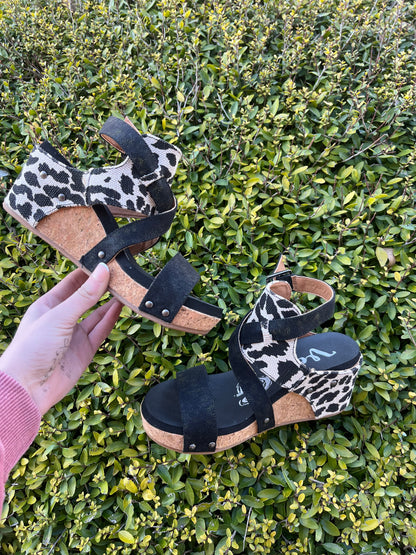 Gypsy Jazz Claire Wedges