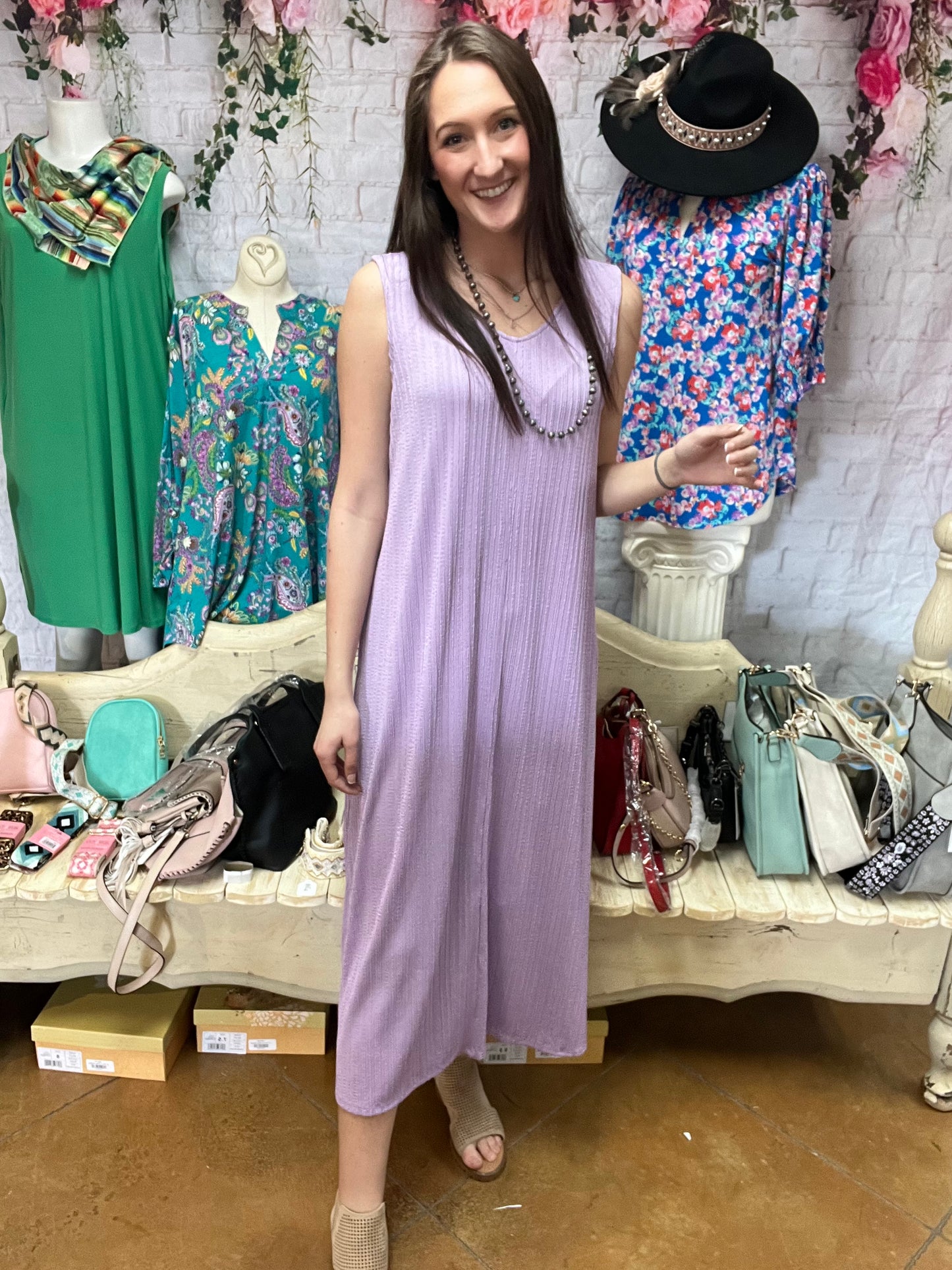 ANDREE By Unit Textured Midi Dress