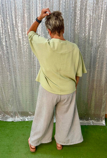Tres Bien cloudy knit green top
