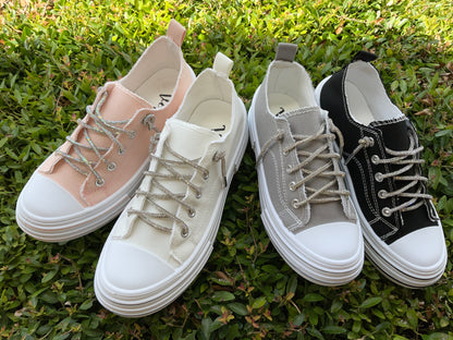 Very G Aman tennis shoes