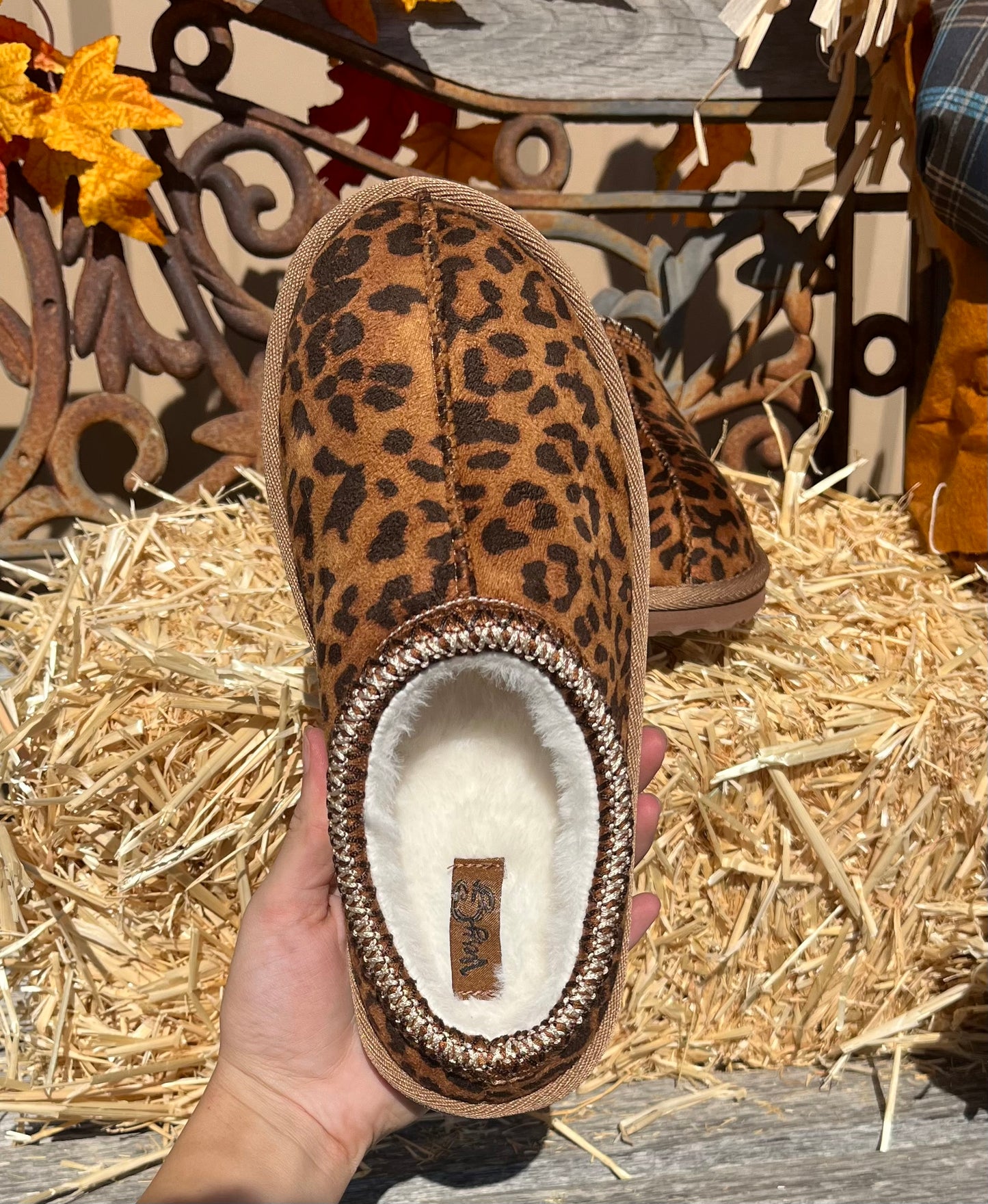 Very G Sparks Slipper