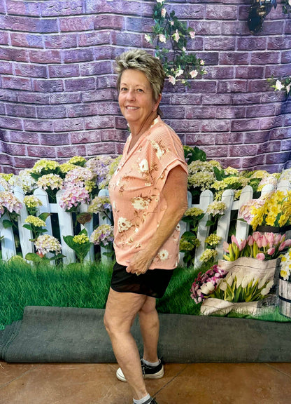 Heimish ribbed floral vneck top PLUS