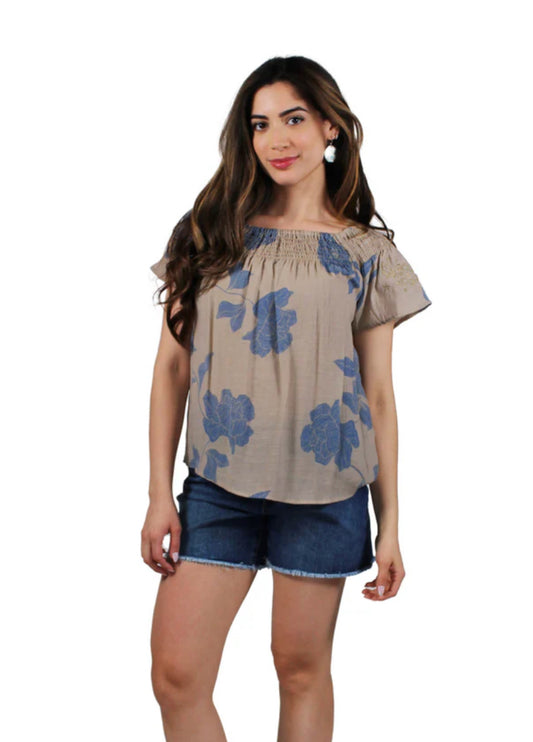 Embroidered Pleat Sleeve Top