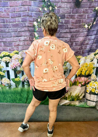 Heimish ribbed floral vneck top PLUS