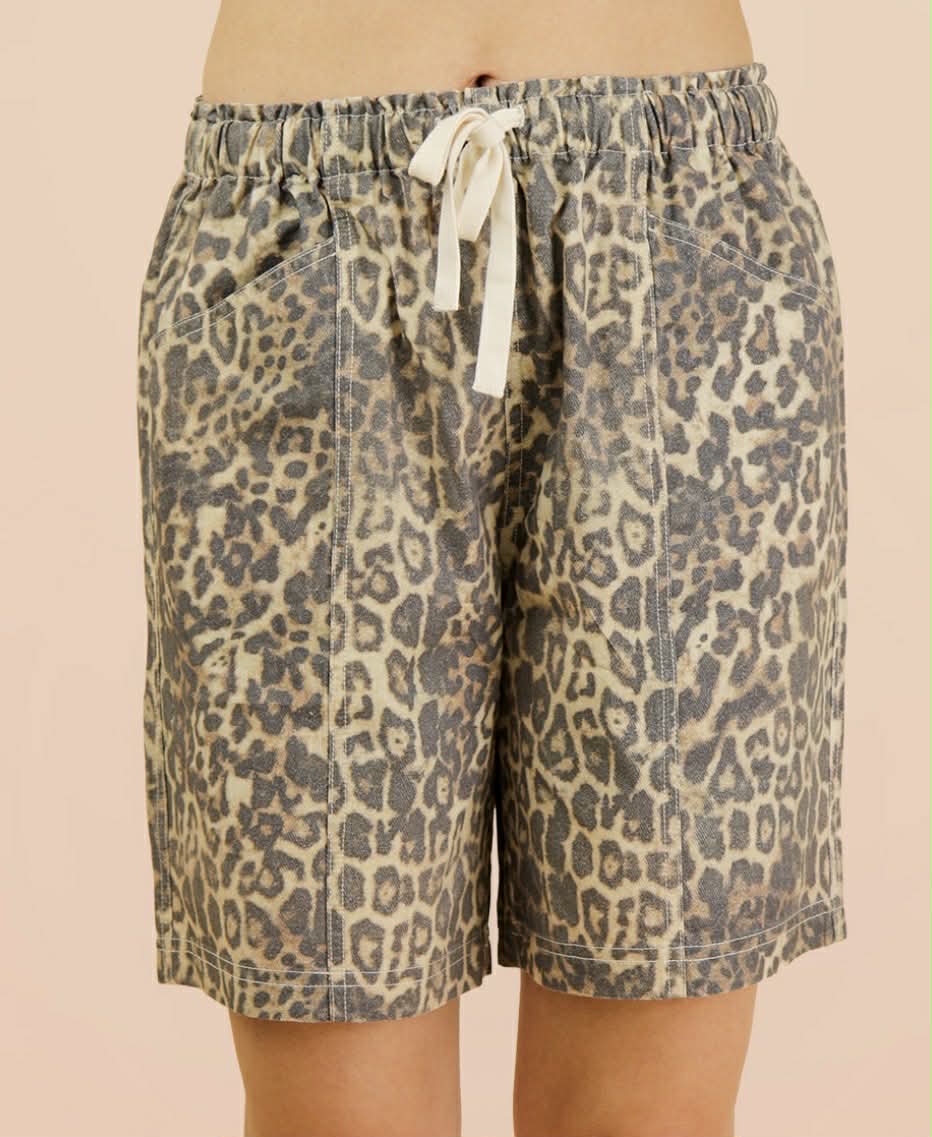 Very J Leopard Short Drawstring Waist