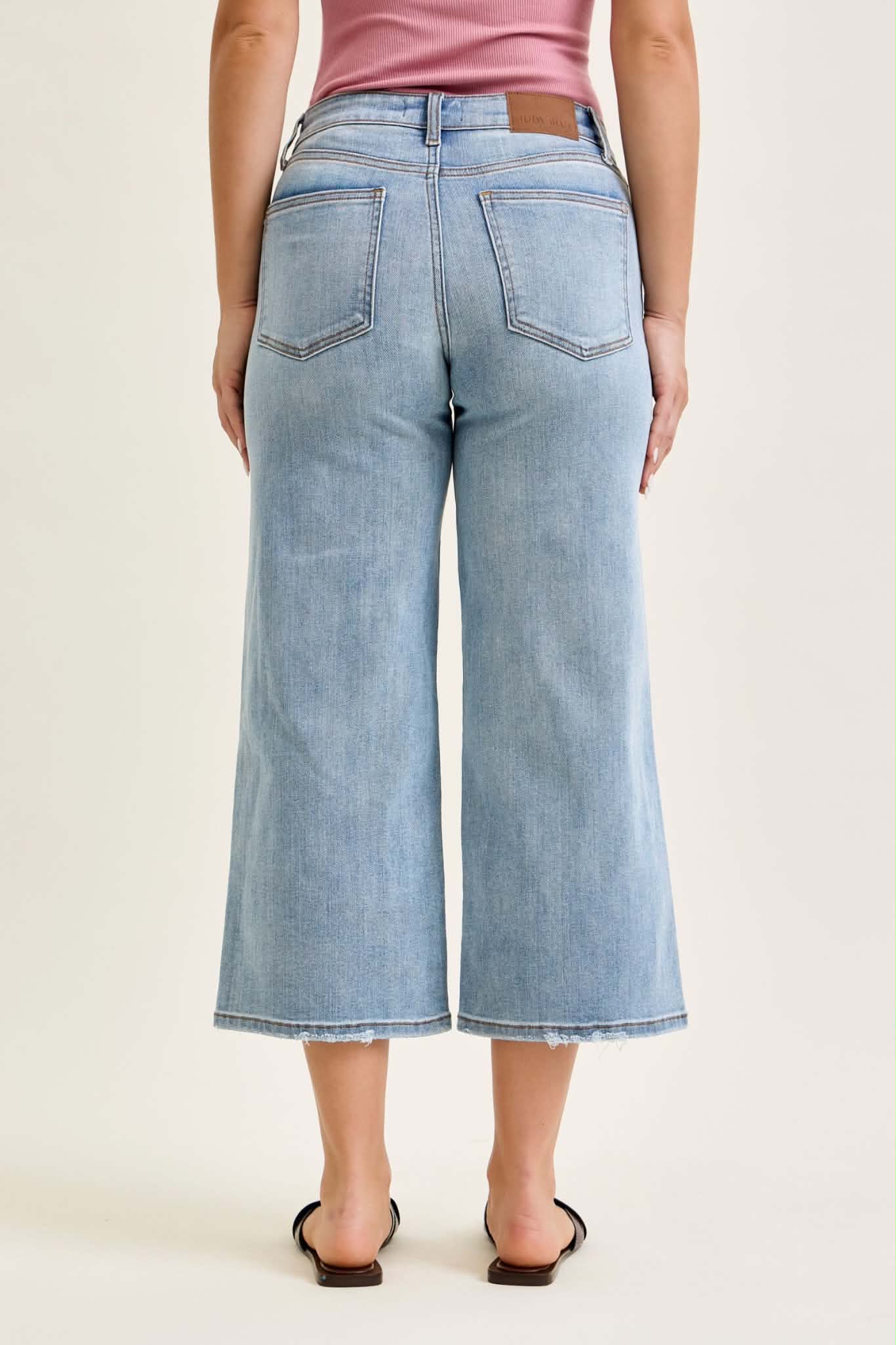 Judy Blue style # 82690 wide crop