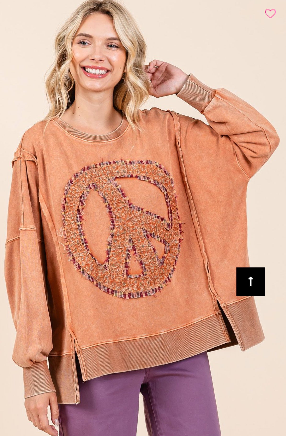 PEACE SIGN PATCH MINERAL WASH SWEATSHIRT