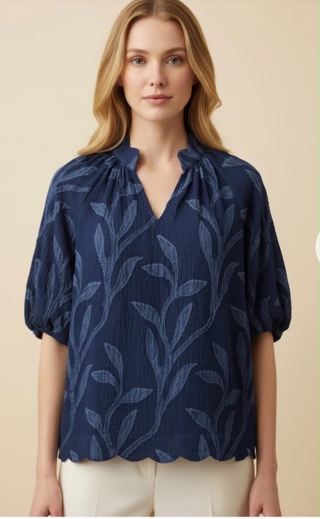 Heimish Trailing Botanical Top